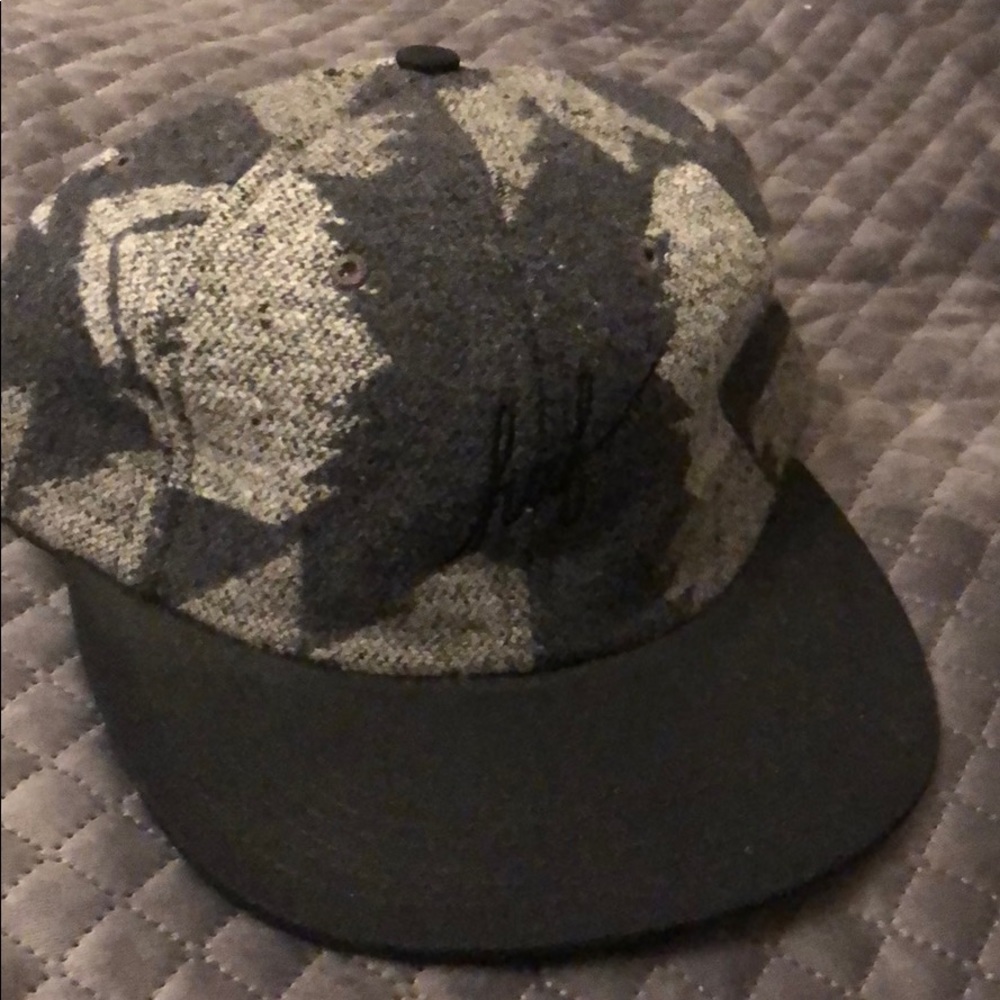 HUF APACHE 6 panel